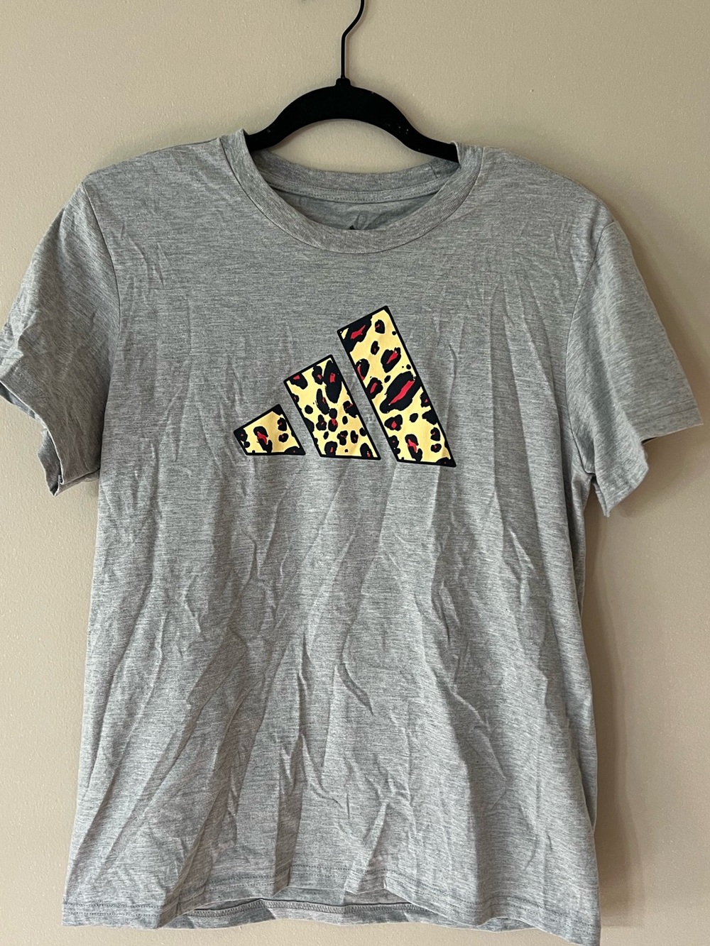 leopard-print 3 Bar Logo Adidas Women’s tee